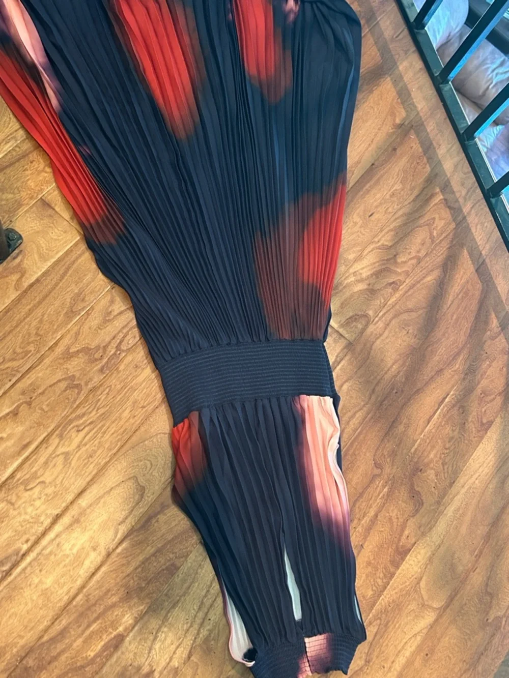 ALC Renzo II Satin Pleated Dress 
Size 4 - Picture 10 of 11